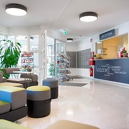 Mynext - Riverside Hostel