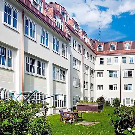 Mynext - Riverside Hostel