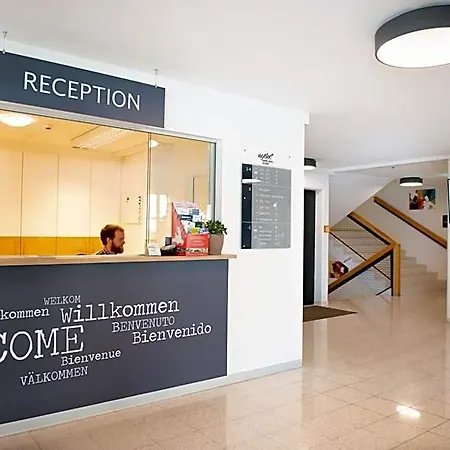 Mynext - Riverside Hostel
