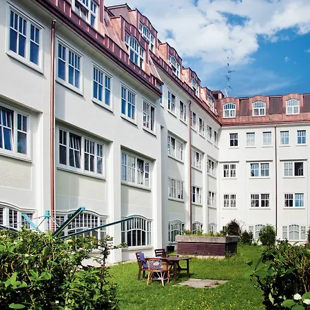 Hostal Mynext - Riverside Salzburgo
